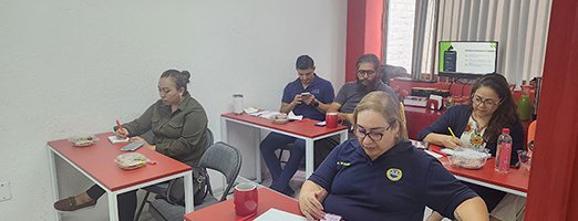 Taller boutique de Creatif en ambiente práctico